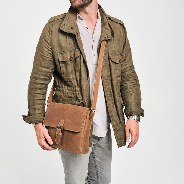 Vegetable Tanned Buffalo Leather Buckle Flap Crossbody Messenger Bag